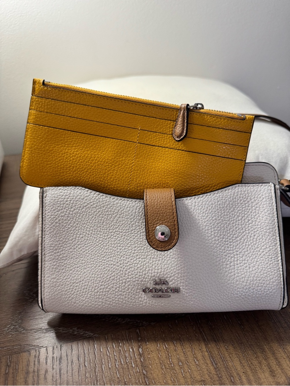 Coach NOA Pebbled Leather Crossbody Wallet - Chalk/Tan - Picture 3 of 11